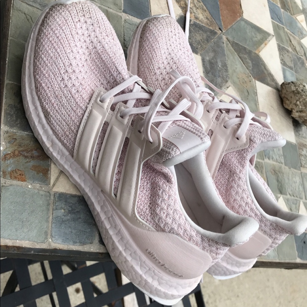 Adidas Ultra Boosts- Size 7- Light pink